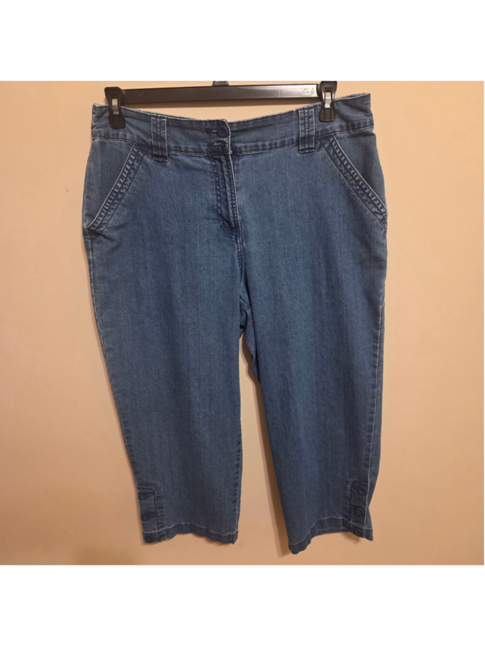 Women's Kim Rogers Blue Denim Capri Pants Size 14